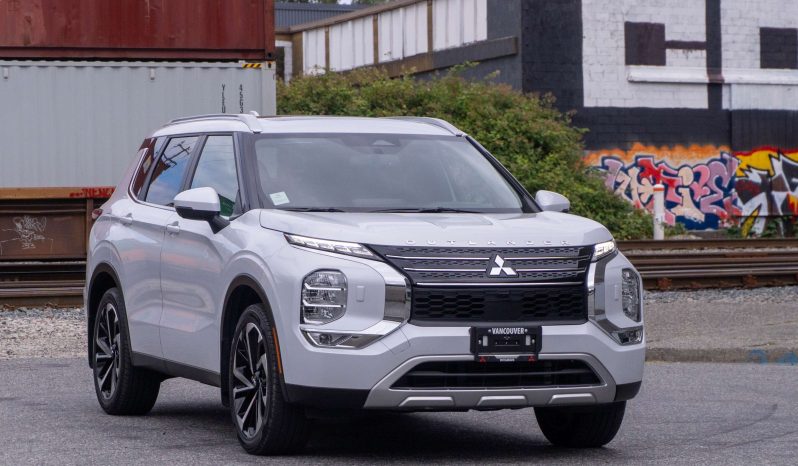 2024 Mitsubishi Outlander