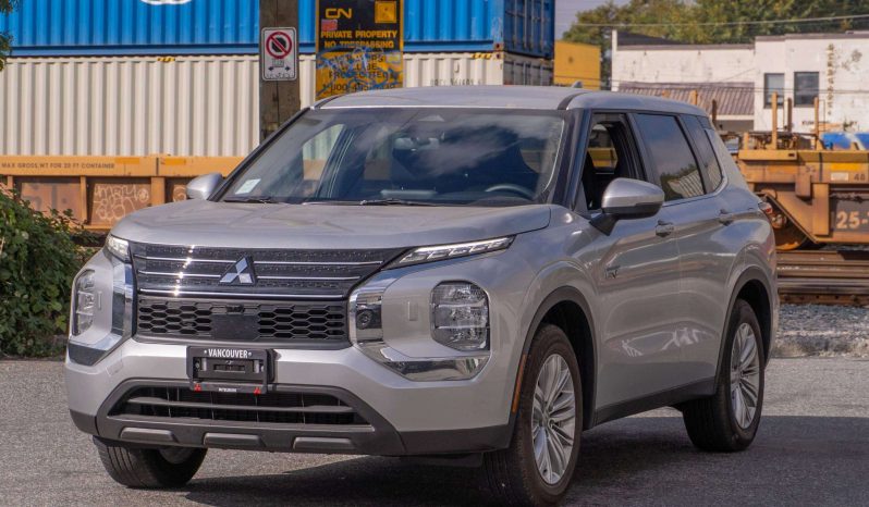 2024 Mitsubishi Outlander